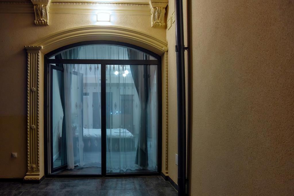 Hotel Imperium Botiz Екстер'єр фото